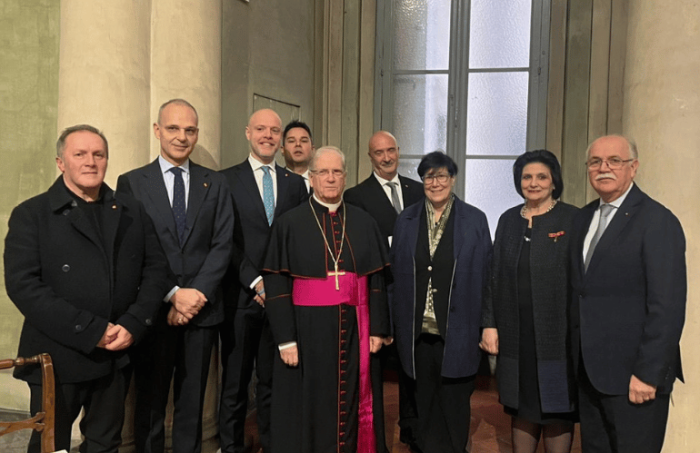 Onorificenze pontificie a Pistoia: consegnati i titoli di San Gregorio Magno e San Silvestro