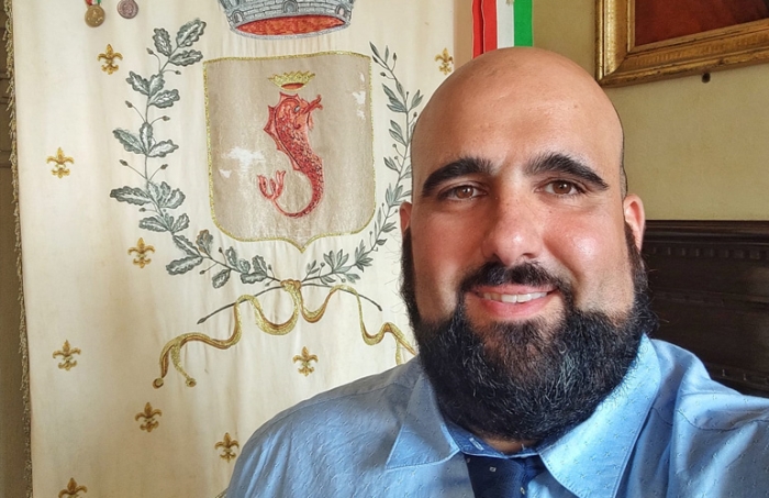 Pescia, Tridente si dimette da vicesindaco