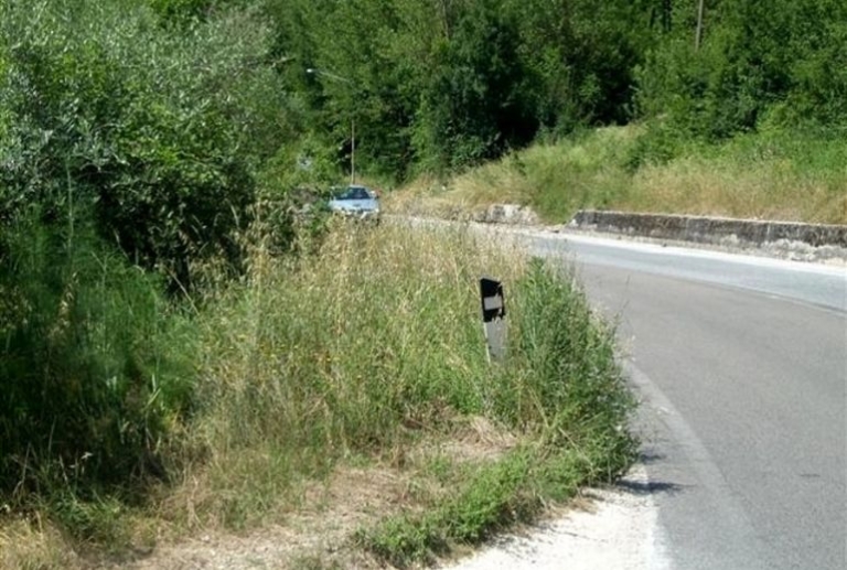 Pescia: Degrado e incuria SP34 Val di Forfora