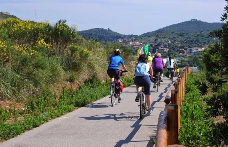 Ciclovia Tirrenica: al via la fase operativa del tratto toscano