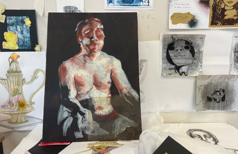 Materiali e lavori artistici utilizzati nel laboratorio del Liceo Berlinghieri di Pescia