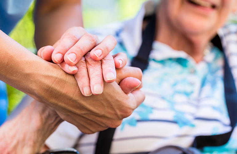 Torna il corso per "Caregiver, vicino a chi sta vicino"