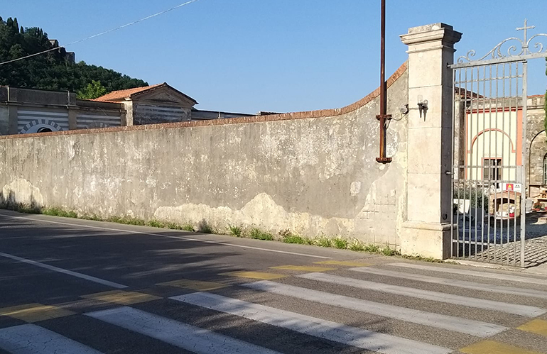 Montecatini Alto: sistemazione muro esterno cimitero