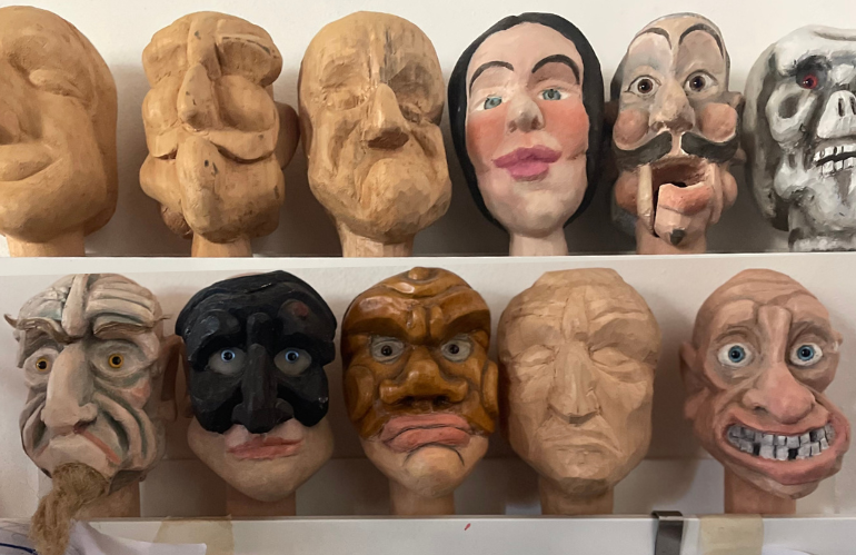 Momenti di gioco e creazione durante un laboratorio narrativo di Fabrizio Silei