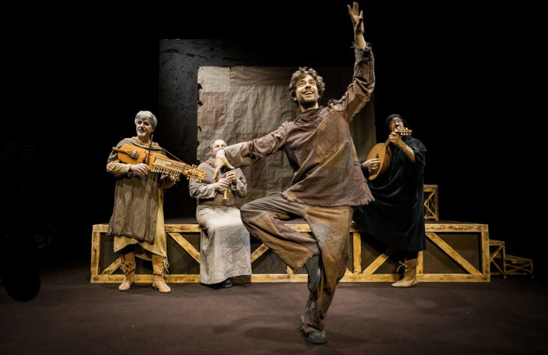 Giovanni Scifoni interpreta “Fra’”