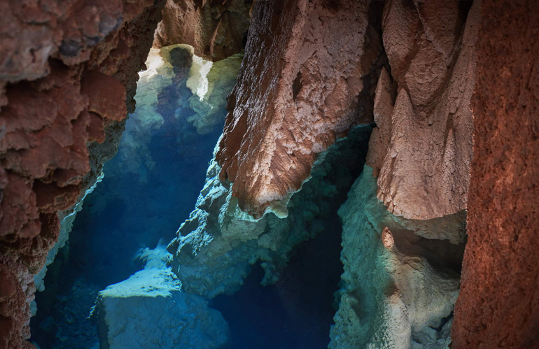 grotta giusti