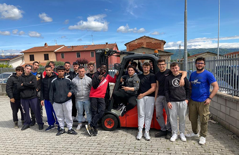 Patente del muletto per gli studenti del Pacinotti