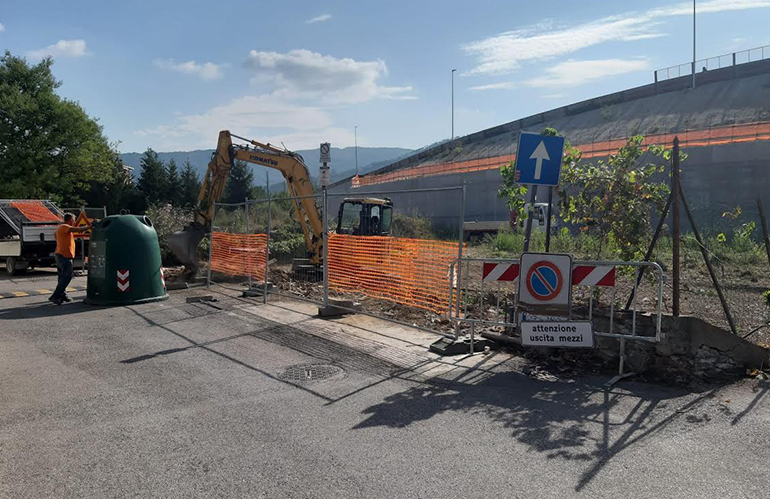 Partiti i lavori del parcheggio gratuito in via Giusti