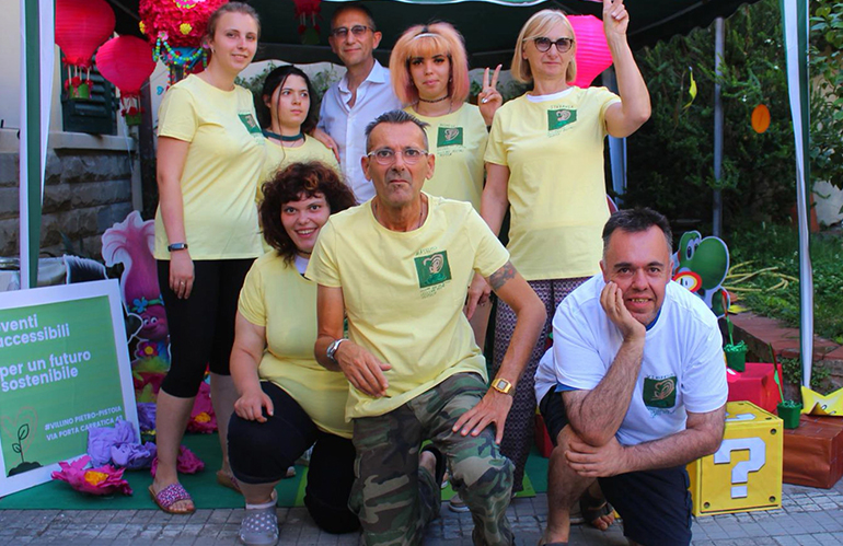 Lo stand di Arcobaleno al Pistoia Pistoia Blues Festival